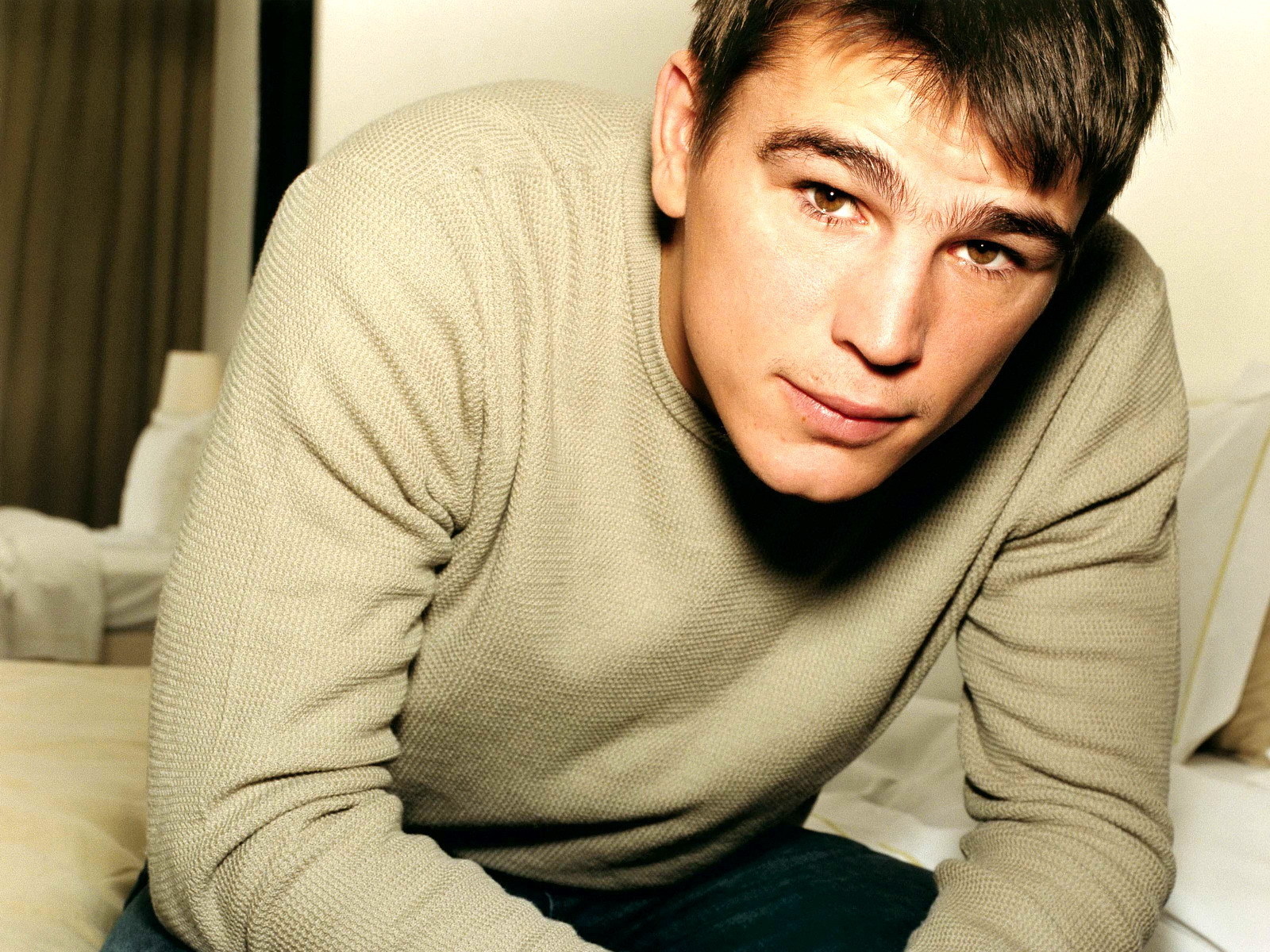 Josh Hartnett