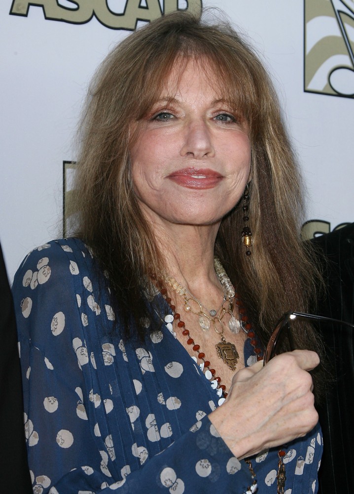 Carly Simon