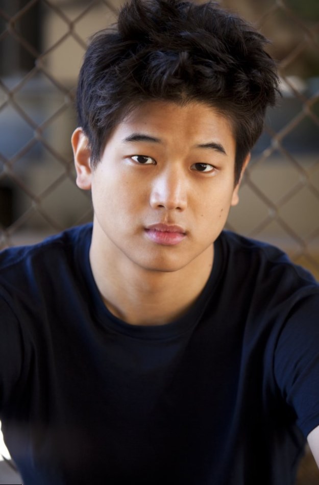 Ki Hong Lee