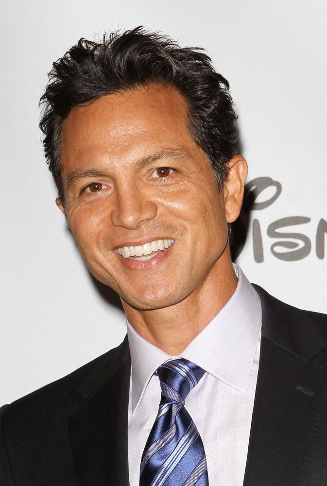 Benjamin Bratt