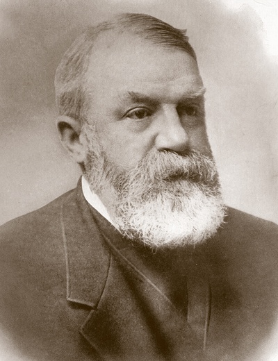 Dwight L. Moody