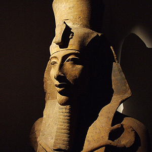 Akhenaton