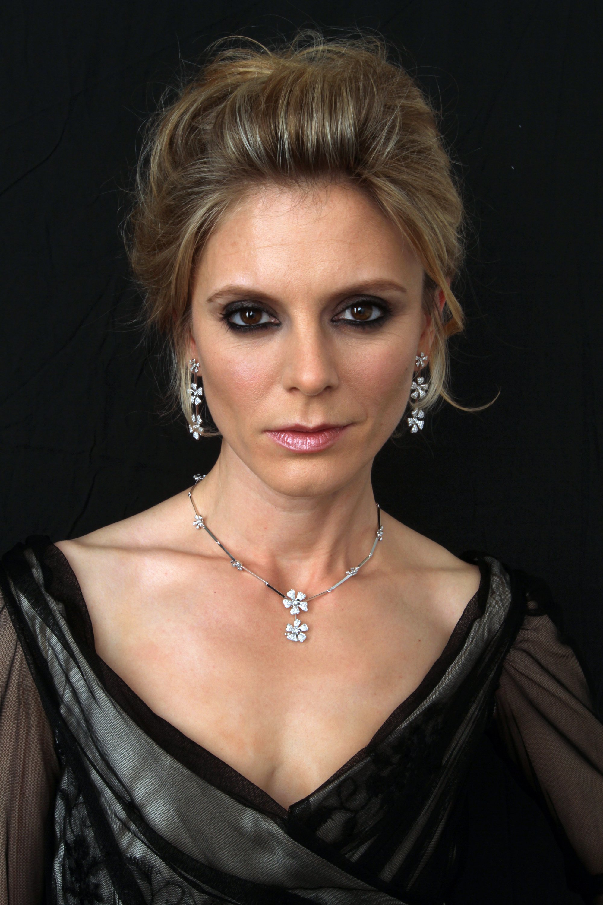 Emilia Fox