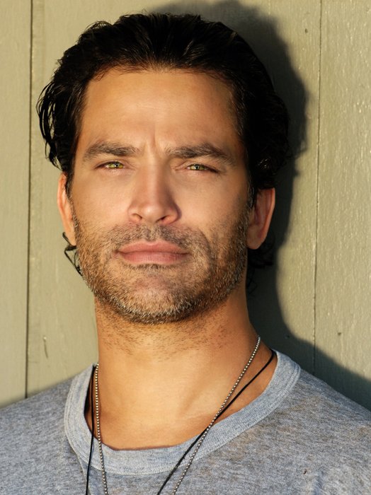 Johnathon Schaech