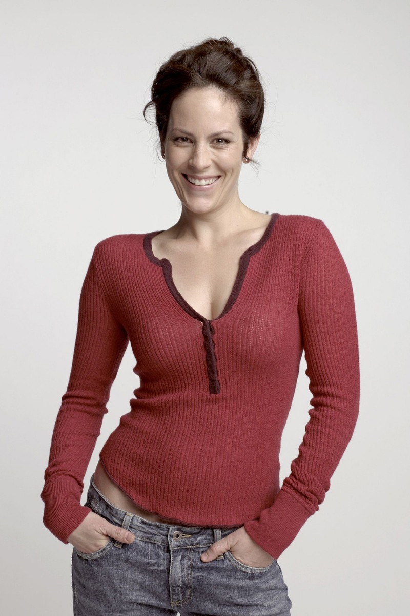 Annabeth Gish