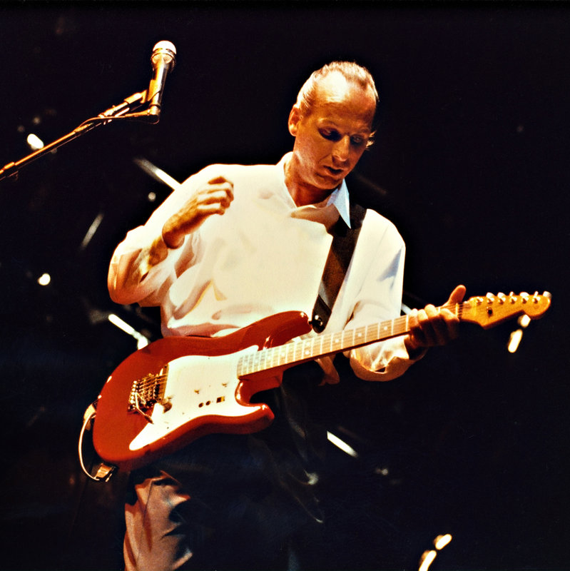 Adrian Belew