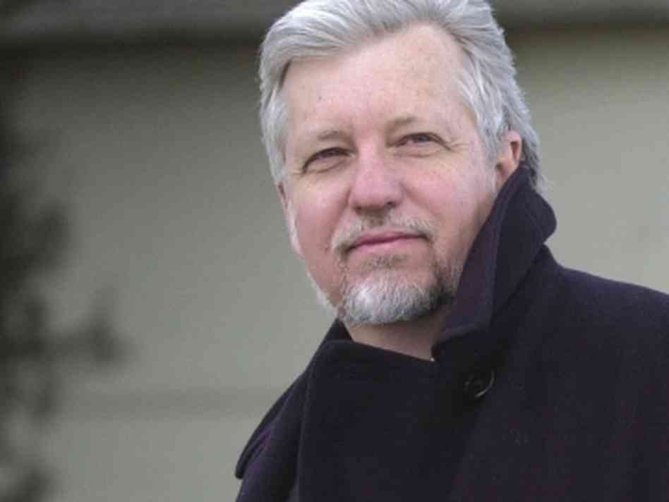 Dan Simmons