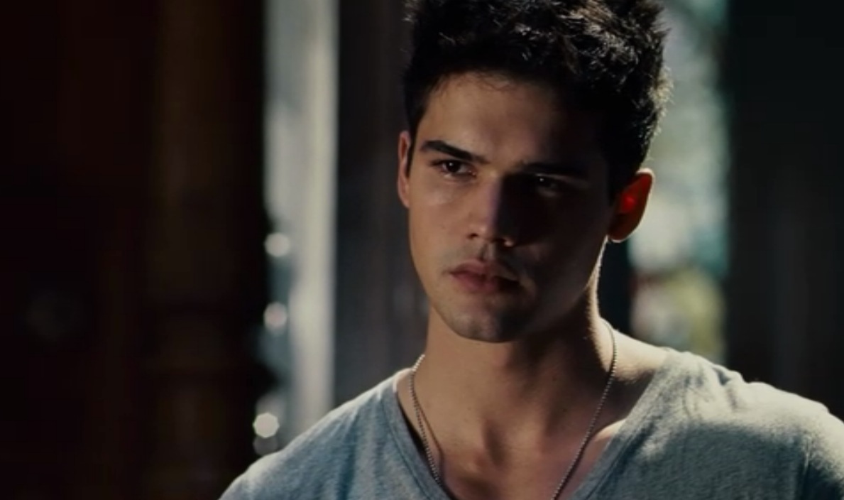 Steven Strait